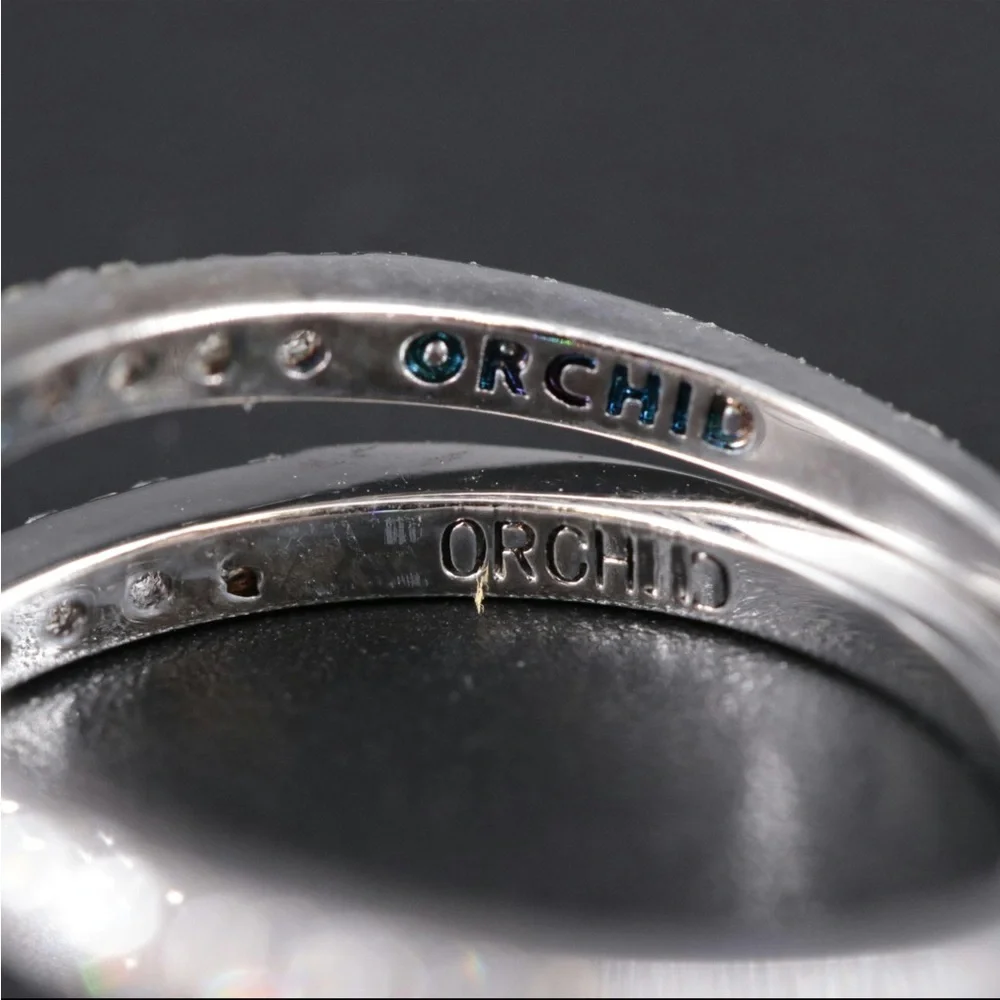 Elegant Silver Marquise Cut Ring